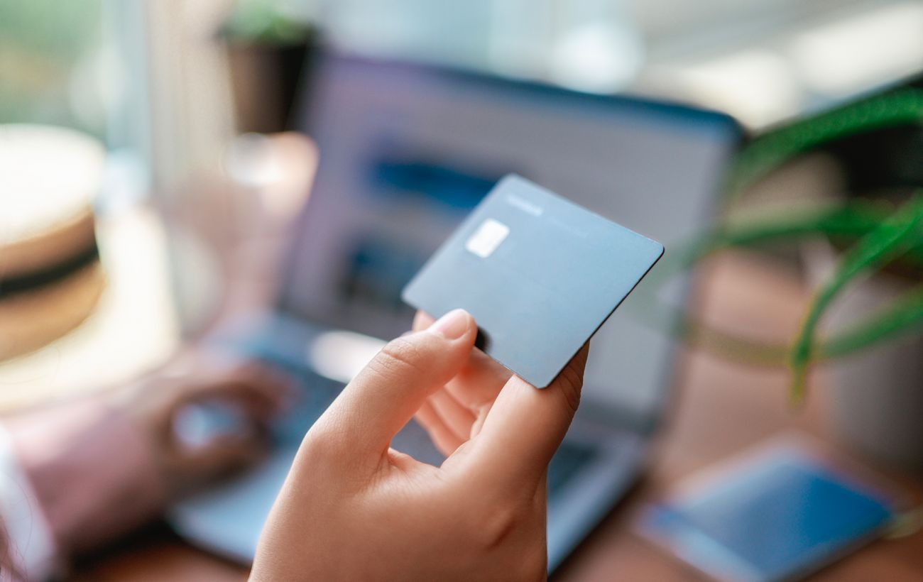 Зображення новини: Без штрафів та відсотків: як військовим і їхнім родинам заморозити кредити