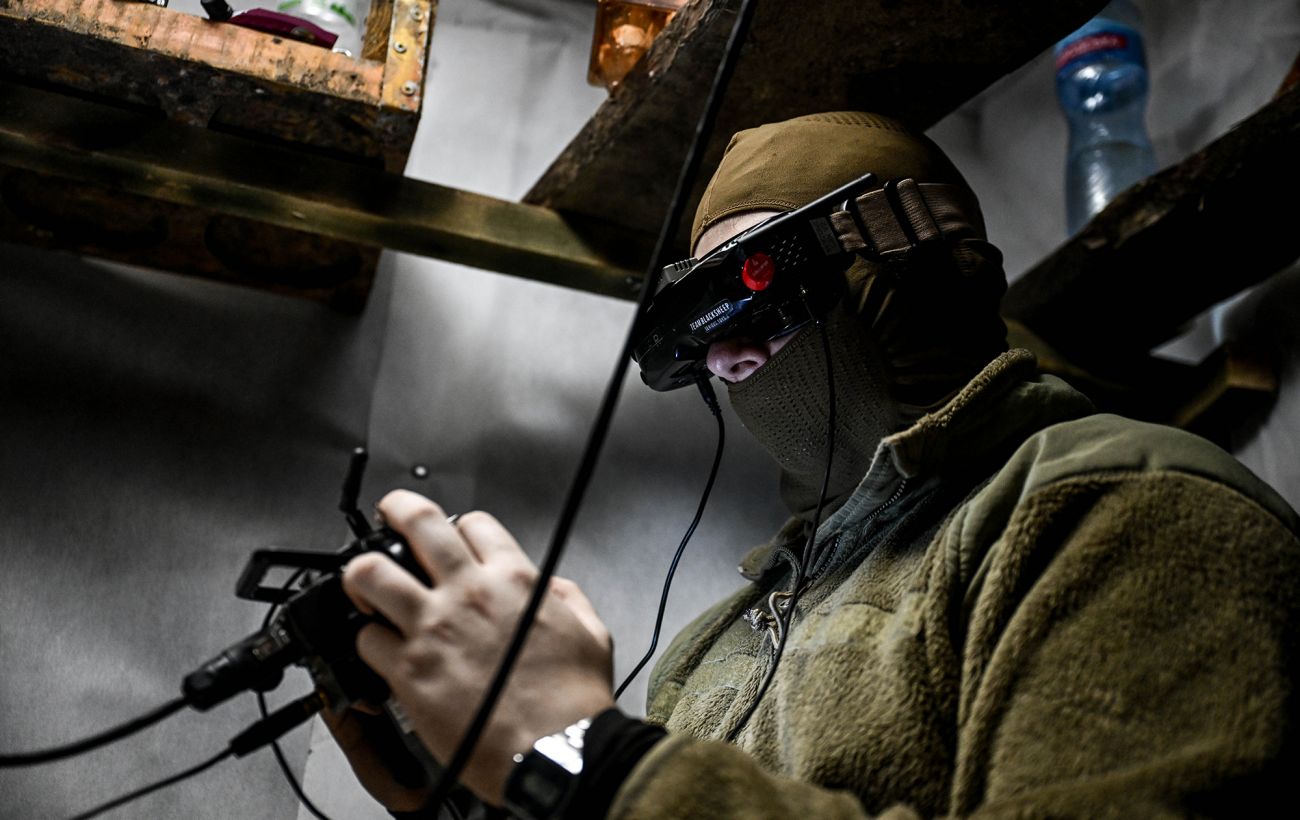 Зображення новини: "Дорівнює знищенню": Сили оборони показали розгром складу окупантів на Курщині