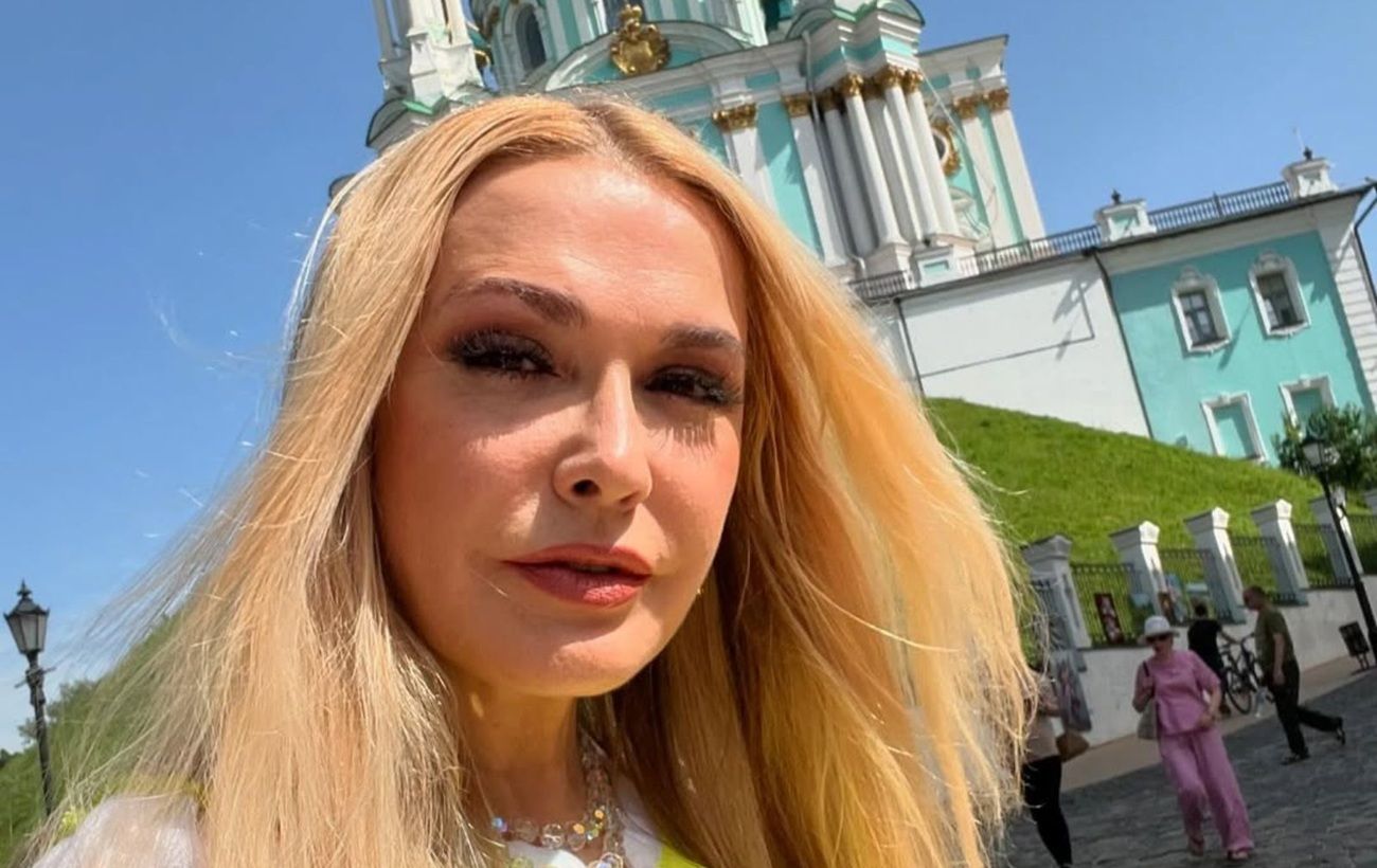 Зображення новини: "Четвертий рік без тебе". Ольга Сумська зворушила рідкісними фото мами