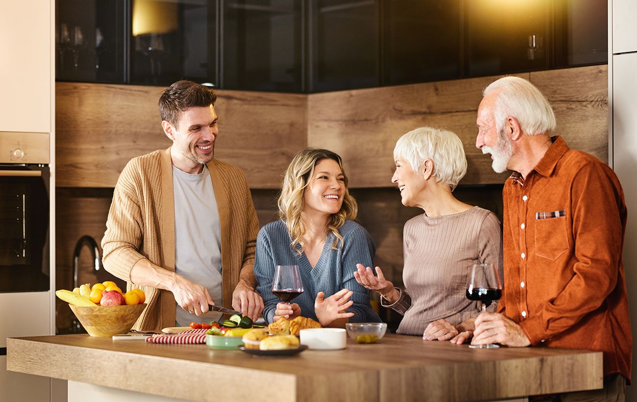 Зображення новини: 8 фраз свекрухи, яка не любить свою невістку, але поки що це приховує