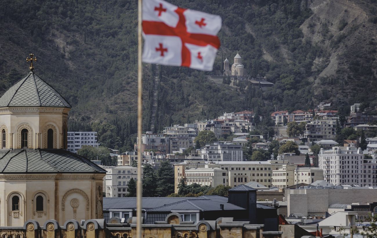 Зображення новини: Прямих рейсів немає, але поїхати можна: як дістатися до Грузії у 2026 і скільки це коштує