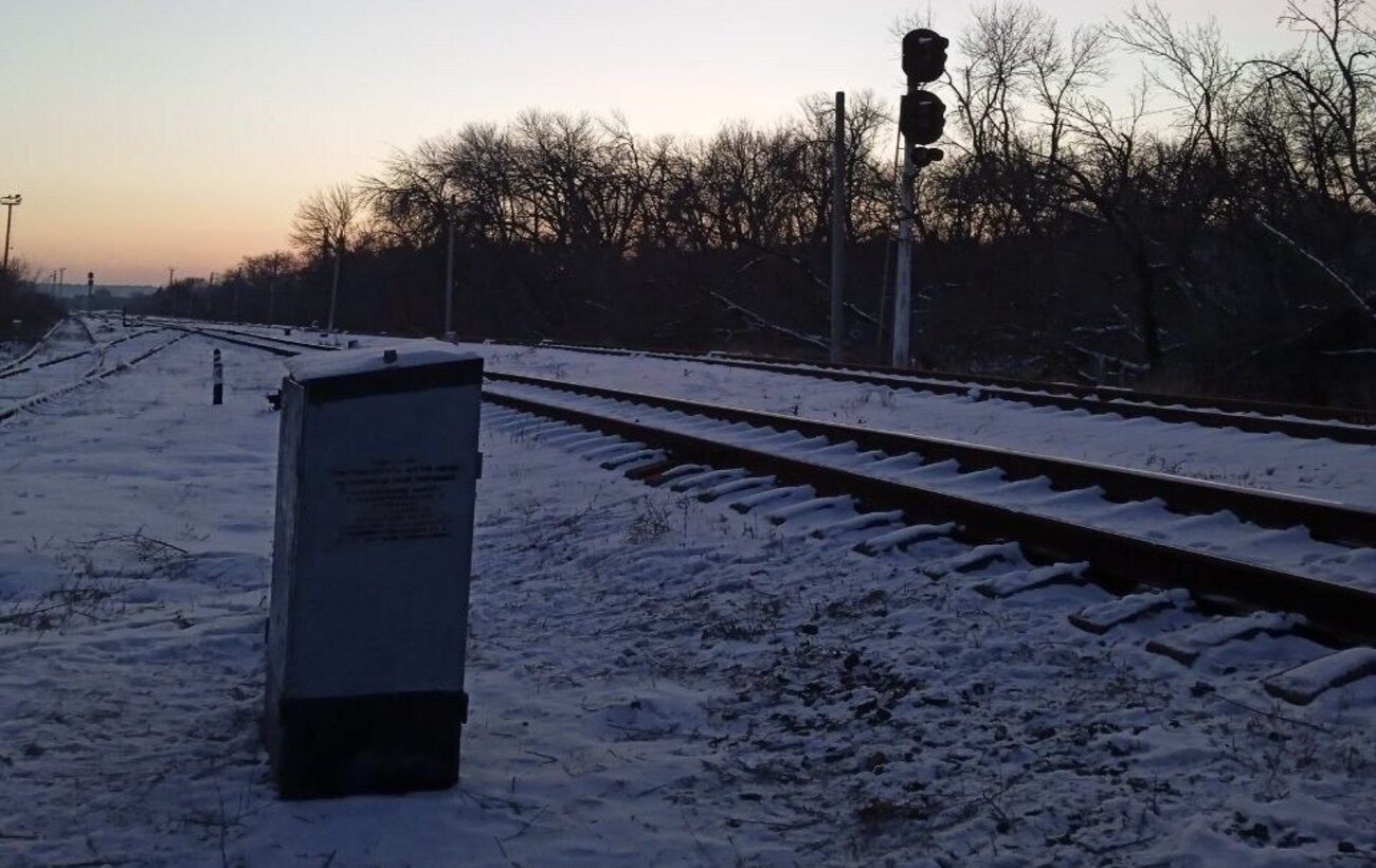 Зображення новини: "АТЕШ" паралізували єдиний стабільний маршрут окупантів, що зв'язує передову з РФ