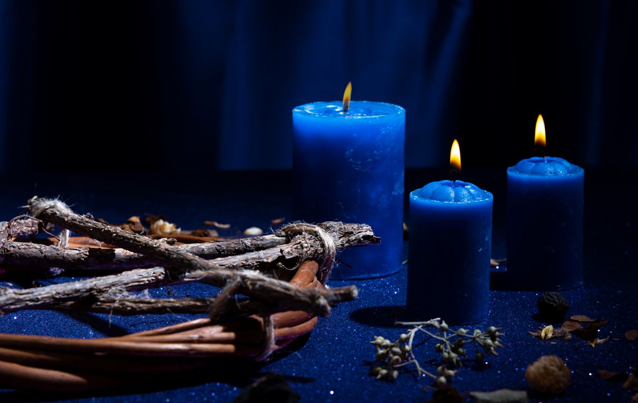 Зображення новини: Схема на мільйон: у Києві "ворожки" виманювали гроші у родин зниклих безвісти захисників