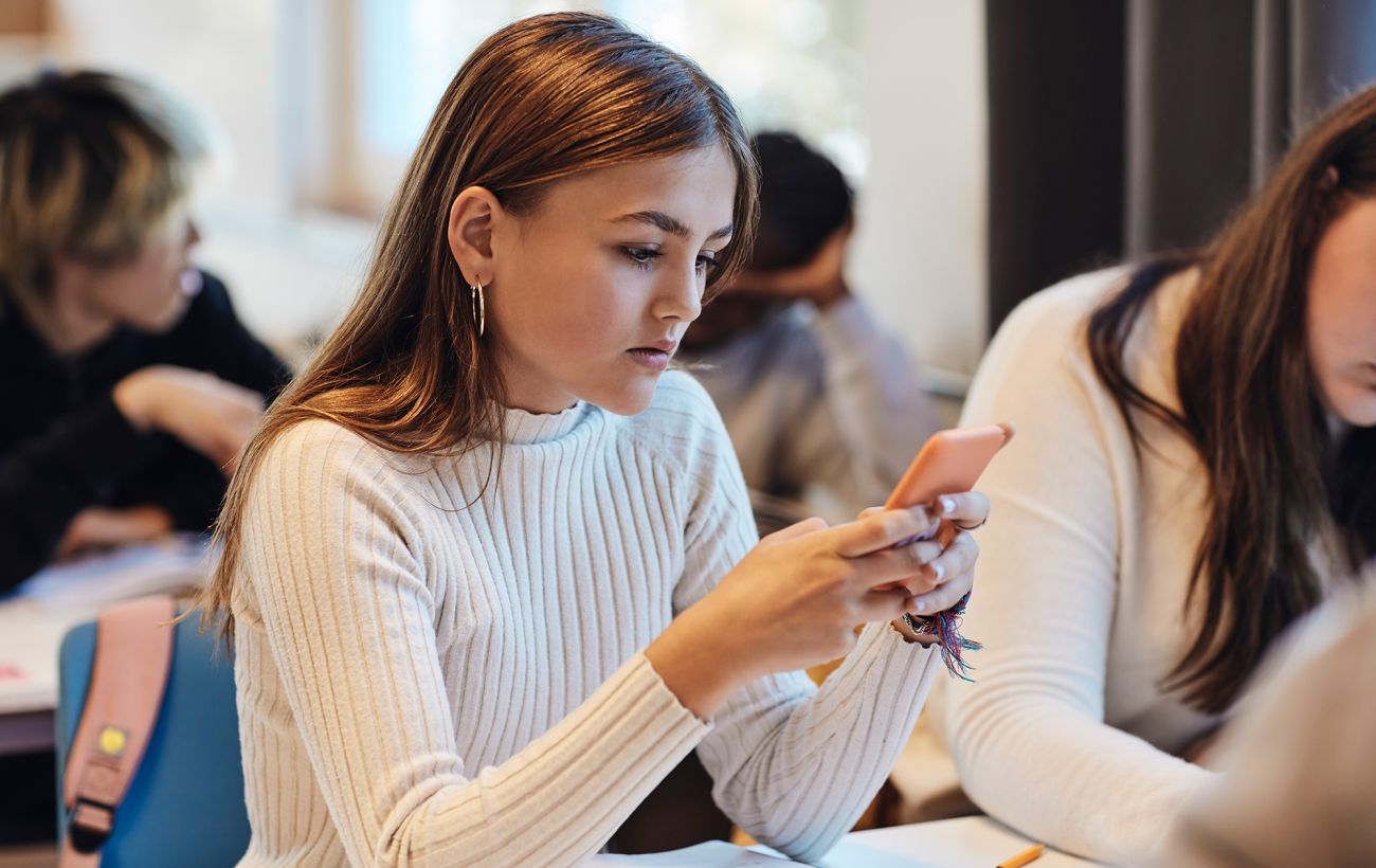 Зображення новини: Реєстрація на НМТ через "Дію" без зайвих документів: як підготуватись і навіщо потрібен NFC