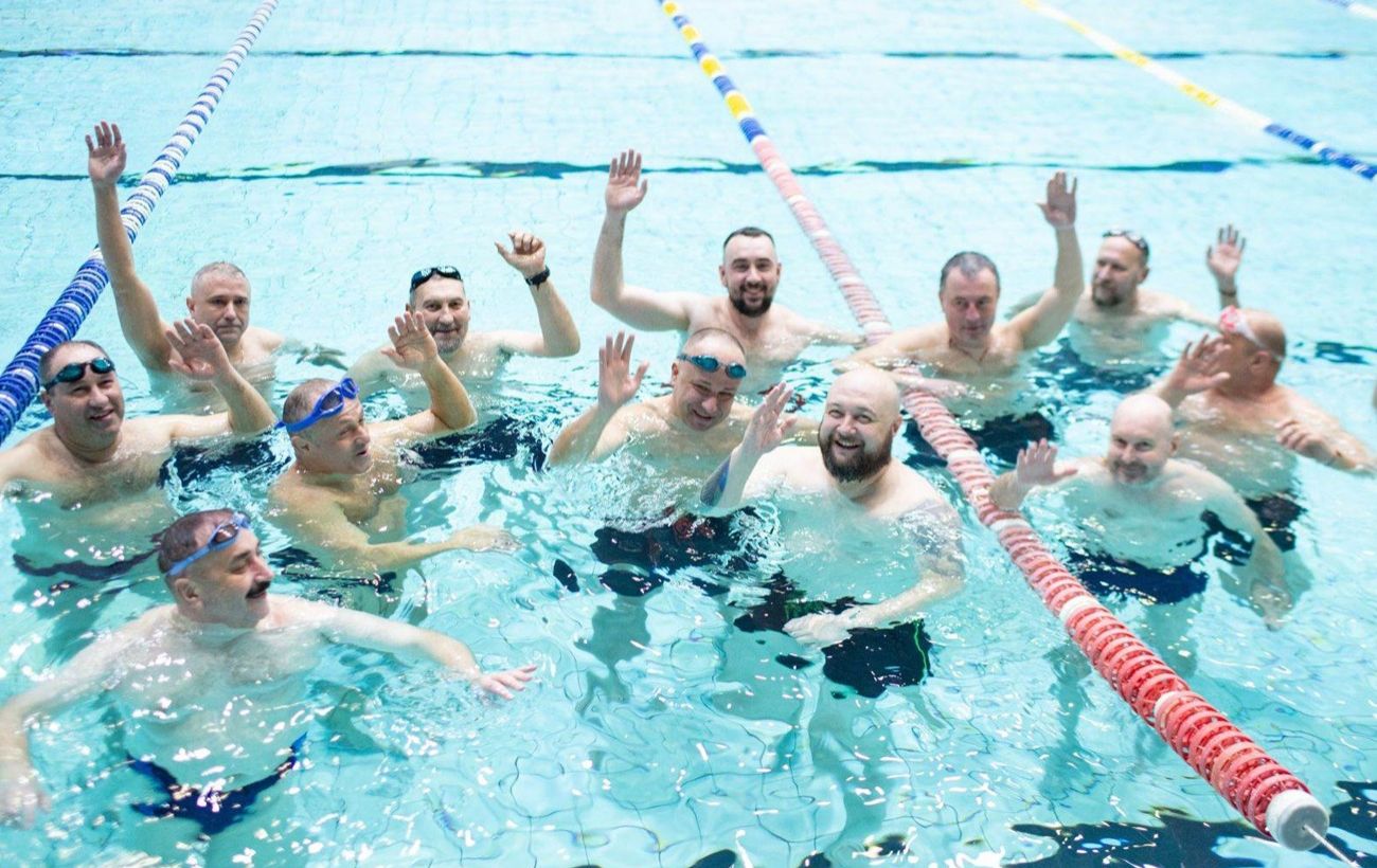 Зображення новини: Плавання для відновлення: програму "Метінвесту" Ахметова пройшли сотні ветеранів
