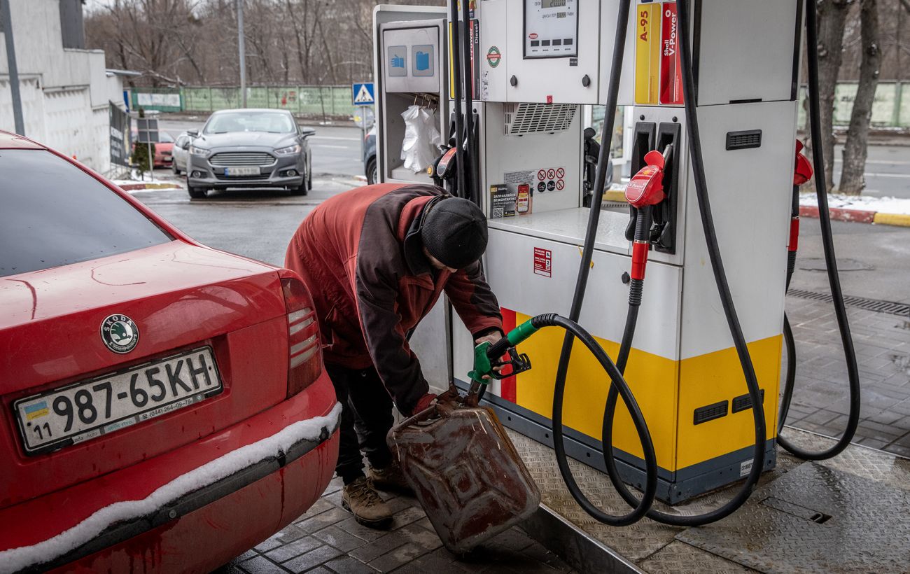 Зображення новини: Дизель підбирається до 81 грн: які ціни на АЗС 11 березня та де дешевше