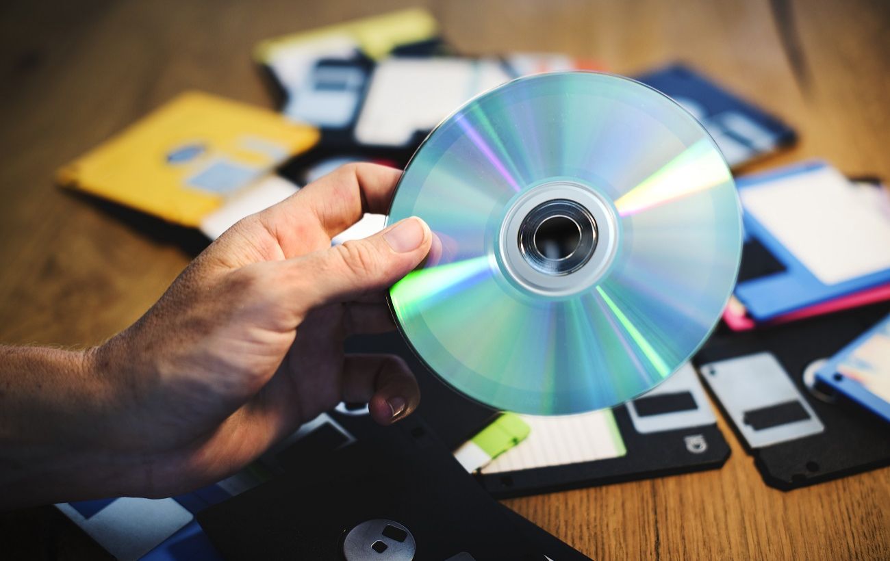 Зображення новини: Не поспішайте викидати старі CD-диски: вони врятують ваш майбутній врожай