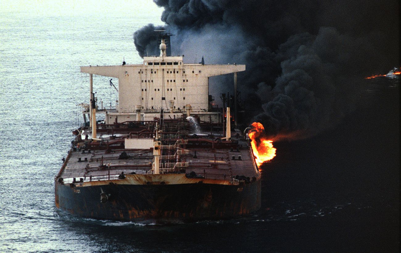 Зображення новини: Нафта йде в обхід блокади Ірану: коли подешевшає бензин на АЗС в Україні