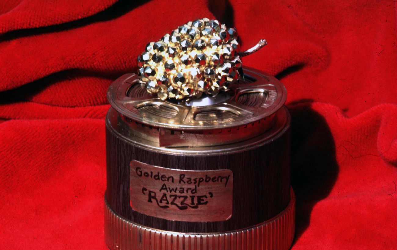 Зображення новини: Антипремія "Золота малина 2026" назвала переможців: найбільше дісталося "Війні світів"