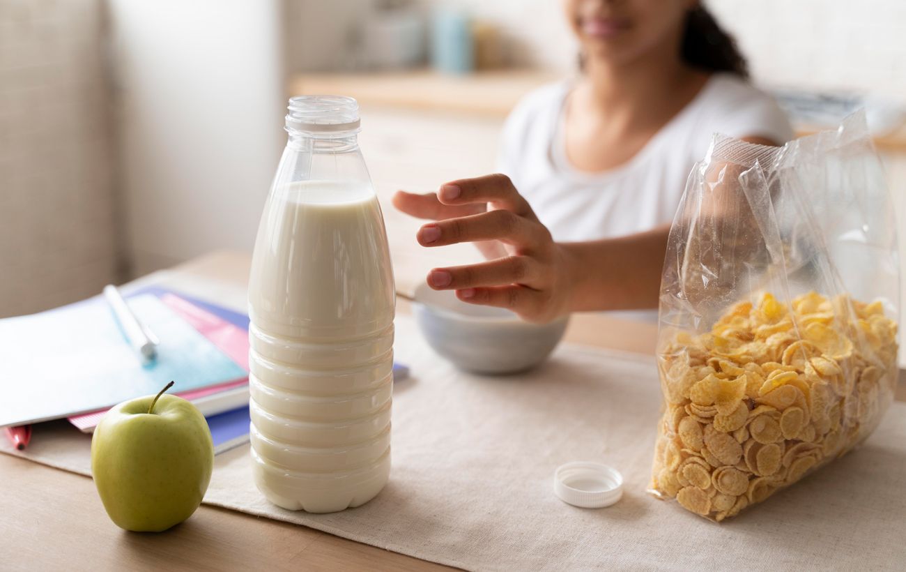 Зображення новини: Дієтологи про це мовчать: 6 видів молока, які ми вважали корисними