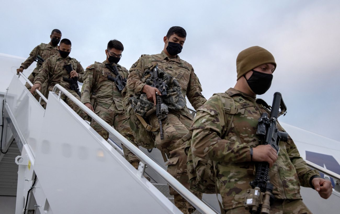 Зображення новини: Нова фаза війни? США розглядають відправку тисяч солдатів на Близький Схід, - Reuters