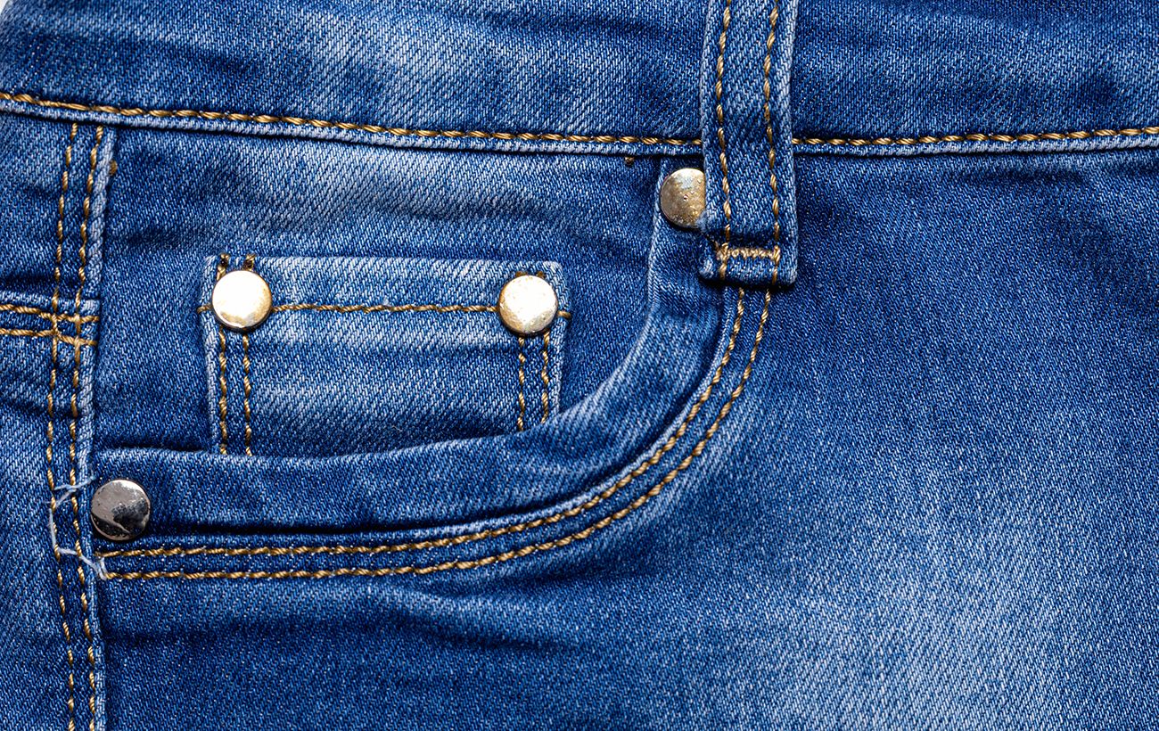 Зображення новини: Таємниця маленької кишені на джинсах розкрита: більшість користується нею неправильно