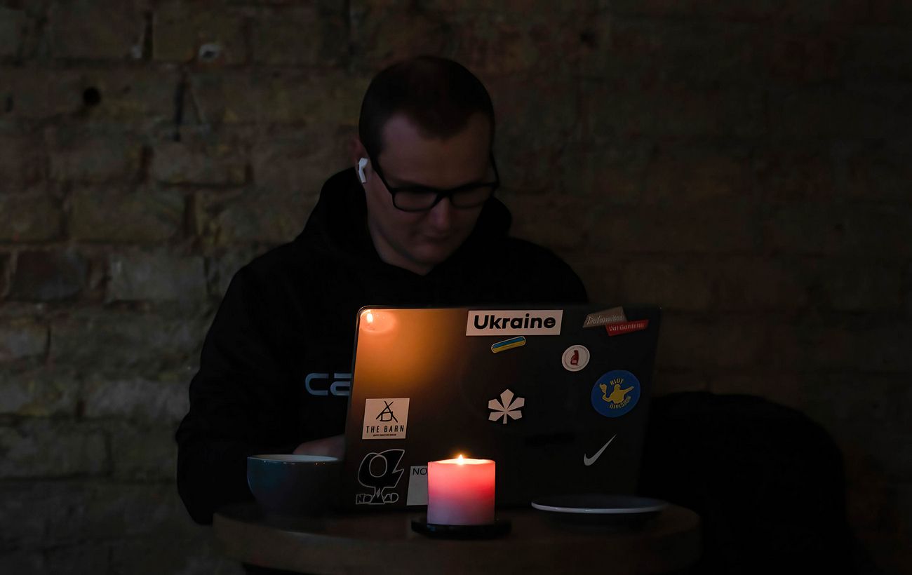 Зображення новини: Графіки знову будуть по всій Україні 21 березня: у які години вимикатимуть світло