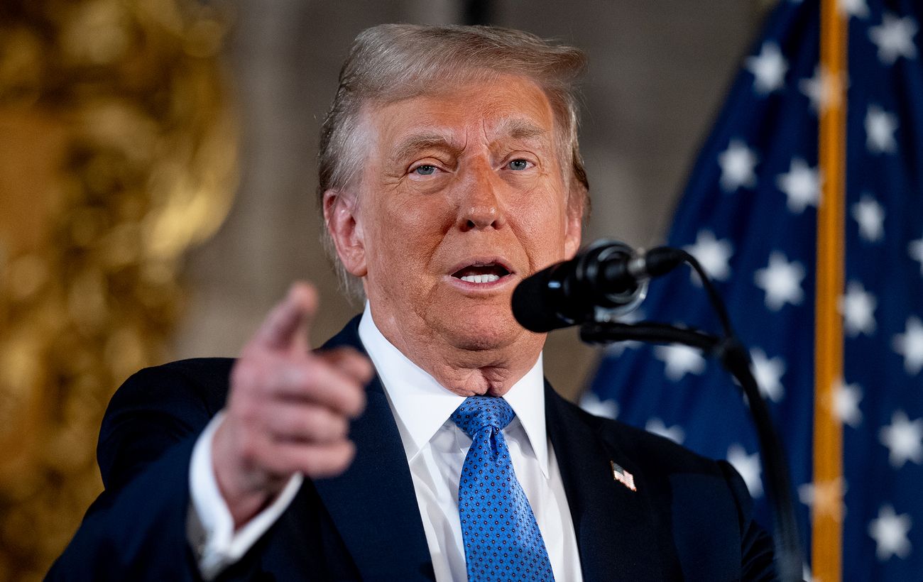 Зображення новини: "Ми не користуємось нею": Трамп заявив, що США не потрібна Ормузька протока