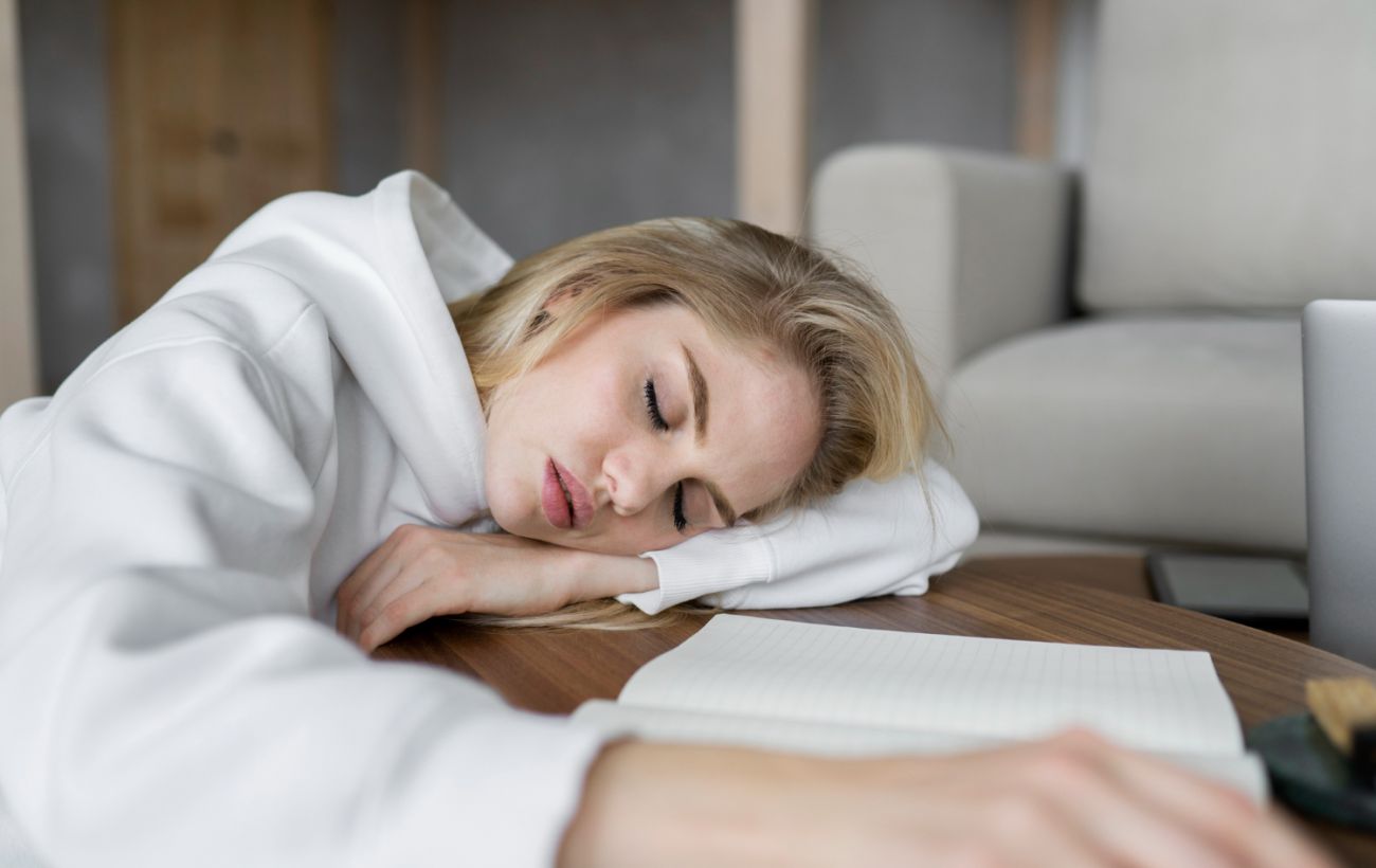 Зображення новини: "Правило години" - не діє. Сомнолог розповіла, як насправді адаптуватися до літнього часу