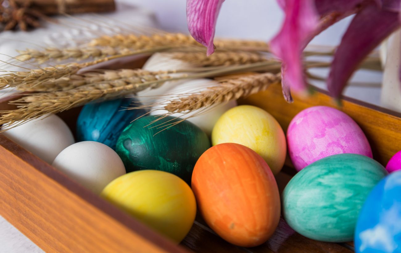 Зображення новини: Не всі яйця безпечні: які категорично не можна фарбувати на Великдень