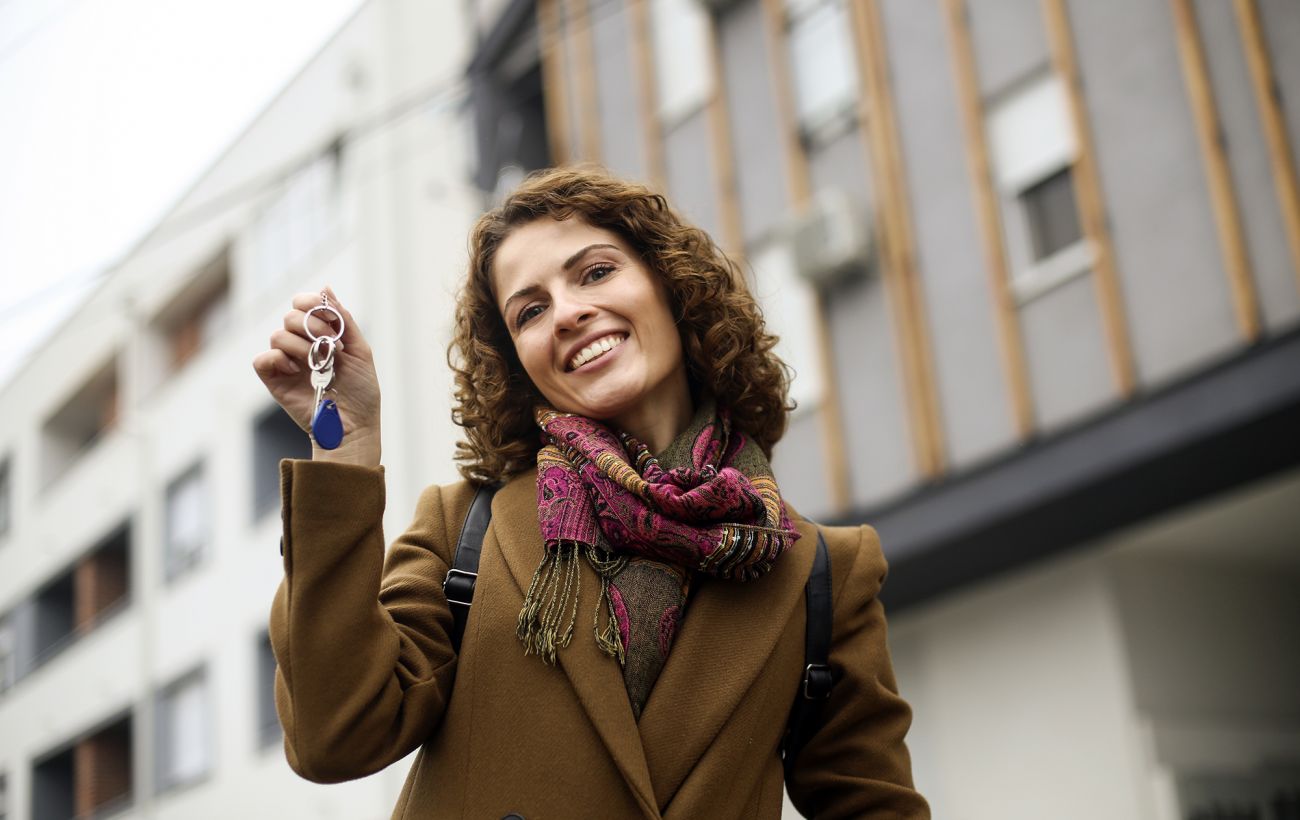 Зображення новини: Переїзд за кордон: де українці можуть отримати право на проживання через житло