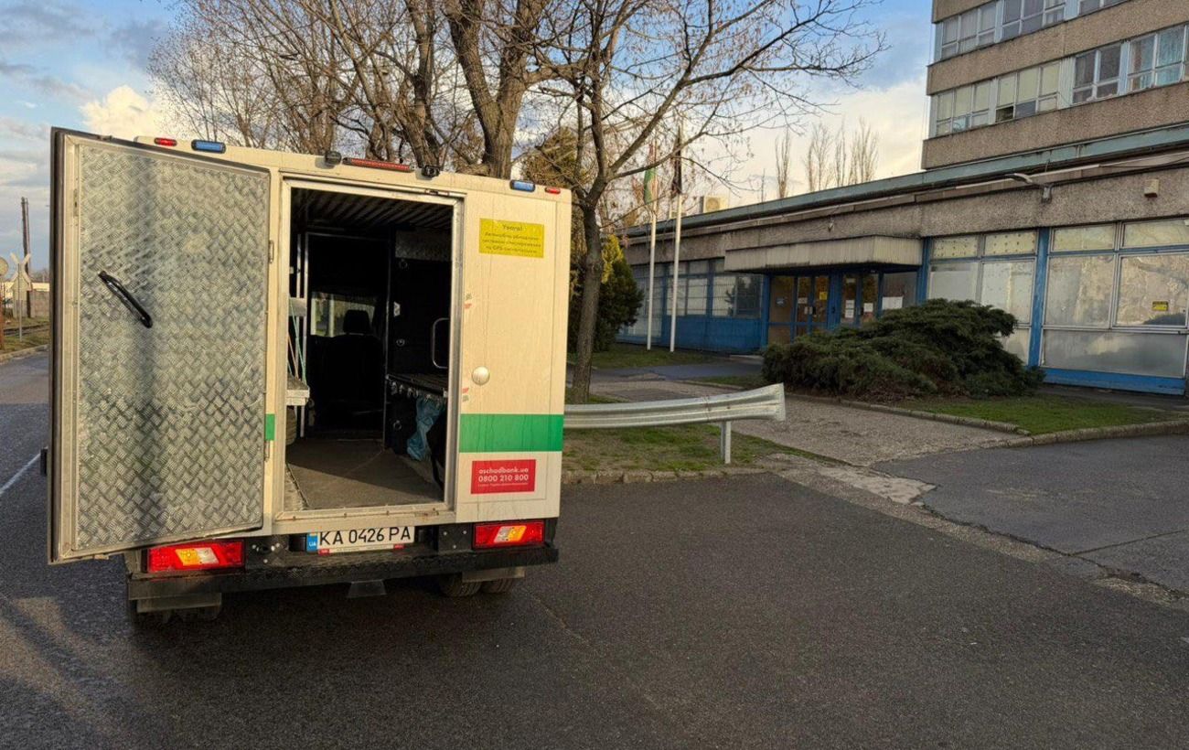 Зображення новини: "Ін'єкція та доба допитів": інкасатор Ощаду вперше розповів про затримання в Угорщині