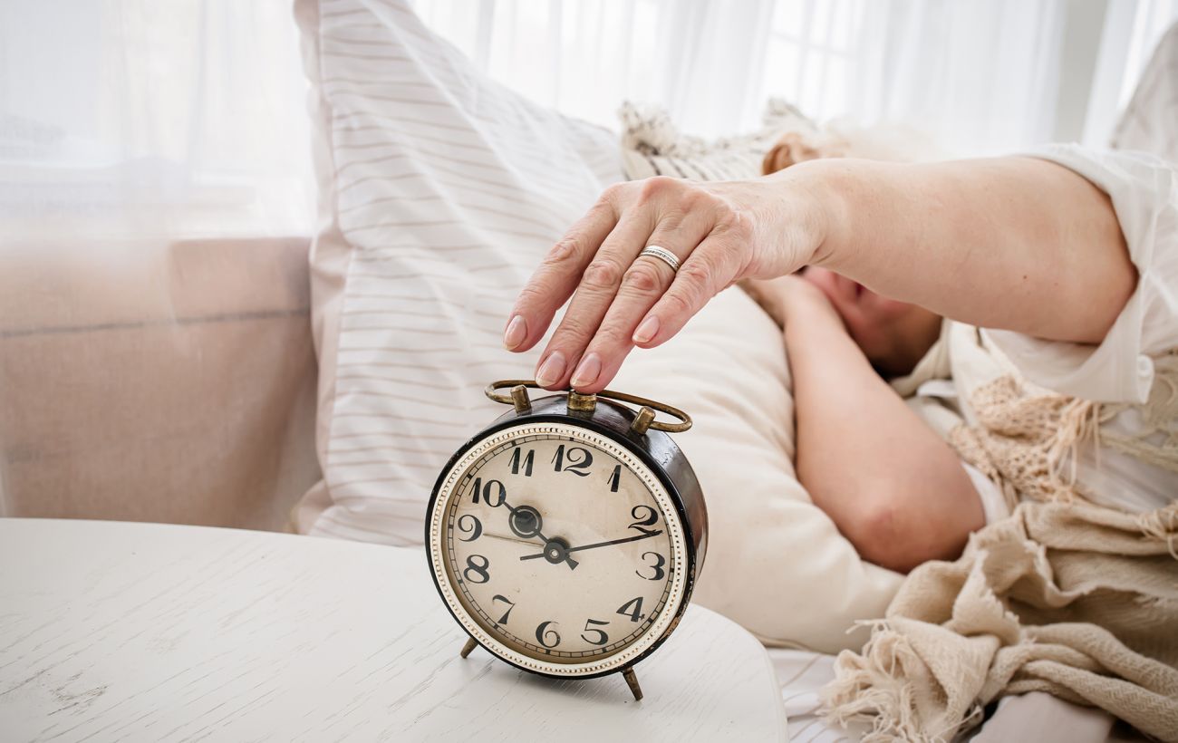 Зображення новини: Перехід на літній час 2026: чому годинники в Україні переводять саме о 03:00 та що зміниться