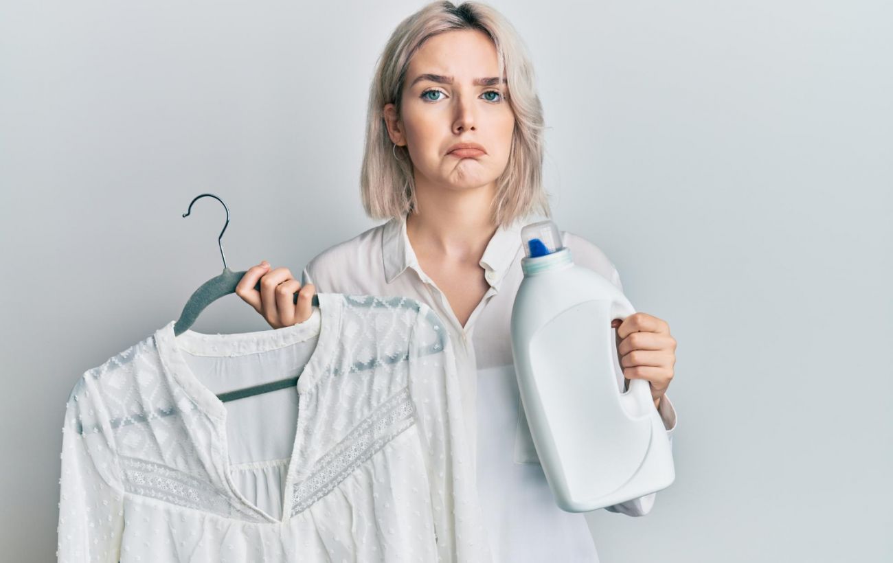 Зображення новини: Зіпсуєте одяг назавжди: 5 речей, які не можна прати з кондиціонером
