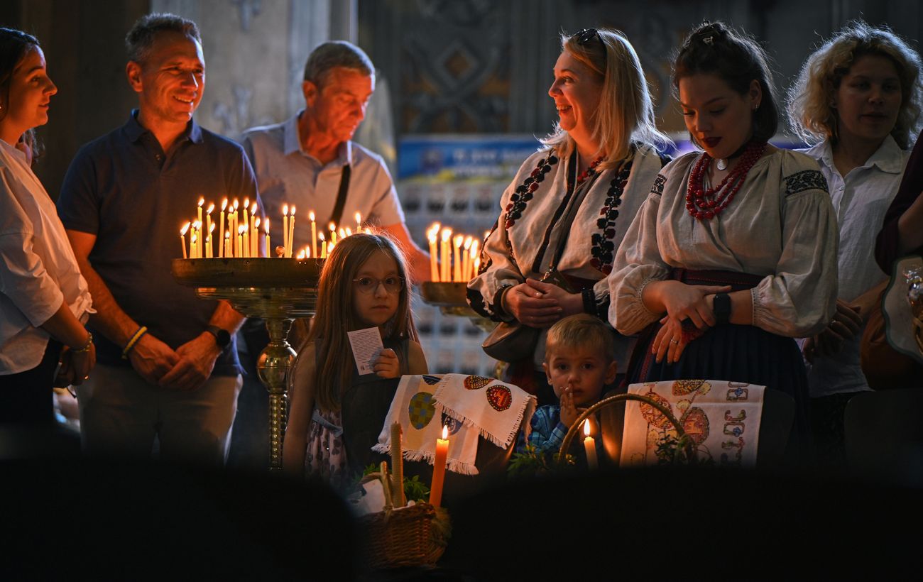 Зображення новини: Коли святкувати Великдень-2026 католикам і православним: ПЦУ пояснила різницю в датах