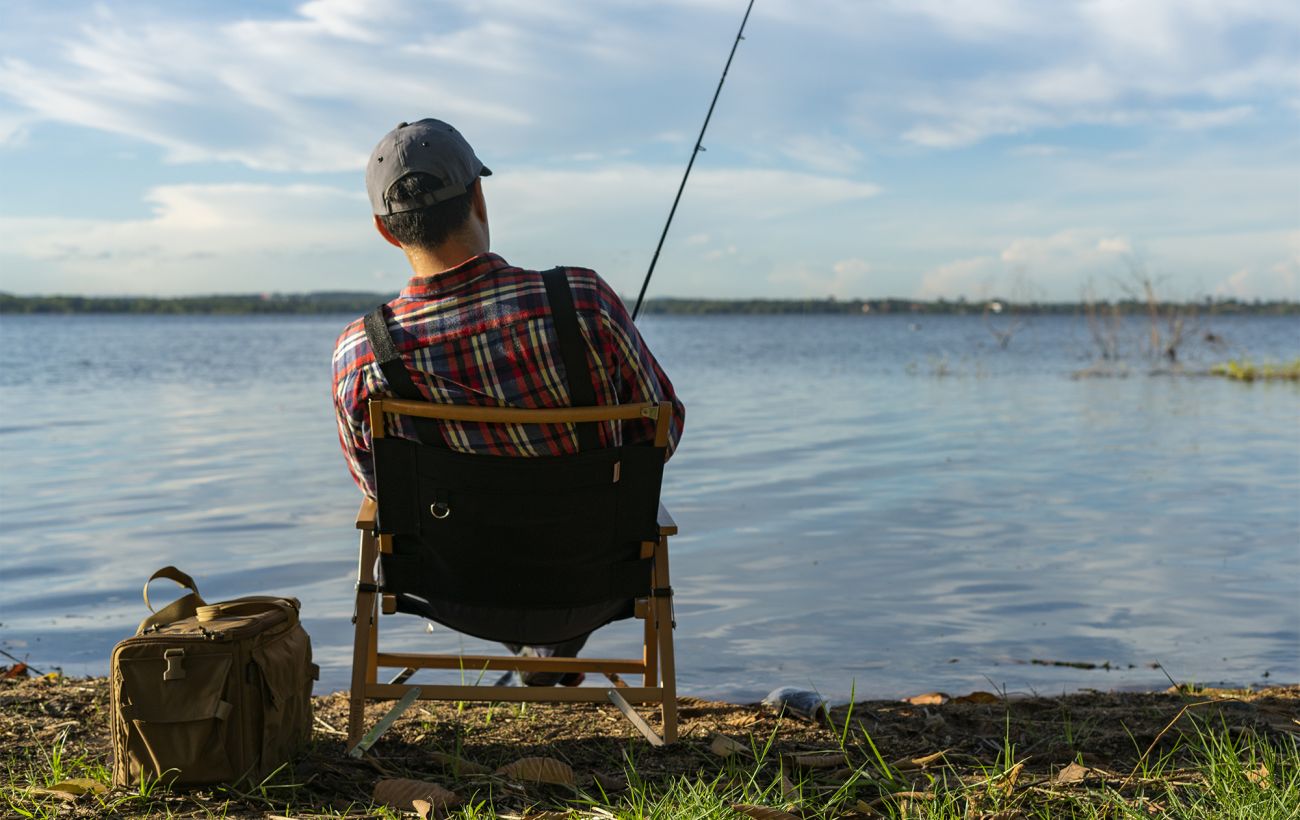 Зображення новини: "Сезон тиші" на водоймах: як законно рибалити з 1 квітня, щоб уникнути штрафів