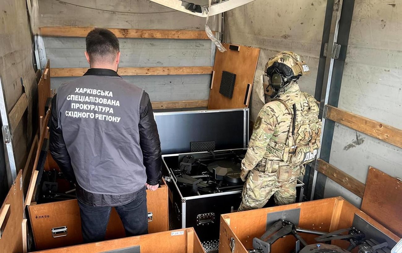 Зображення новини: Заробляв на "Армії дронів": командир ЗСУ накупив елітних авто на гроші з безпілотників