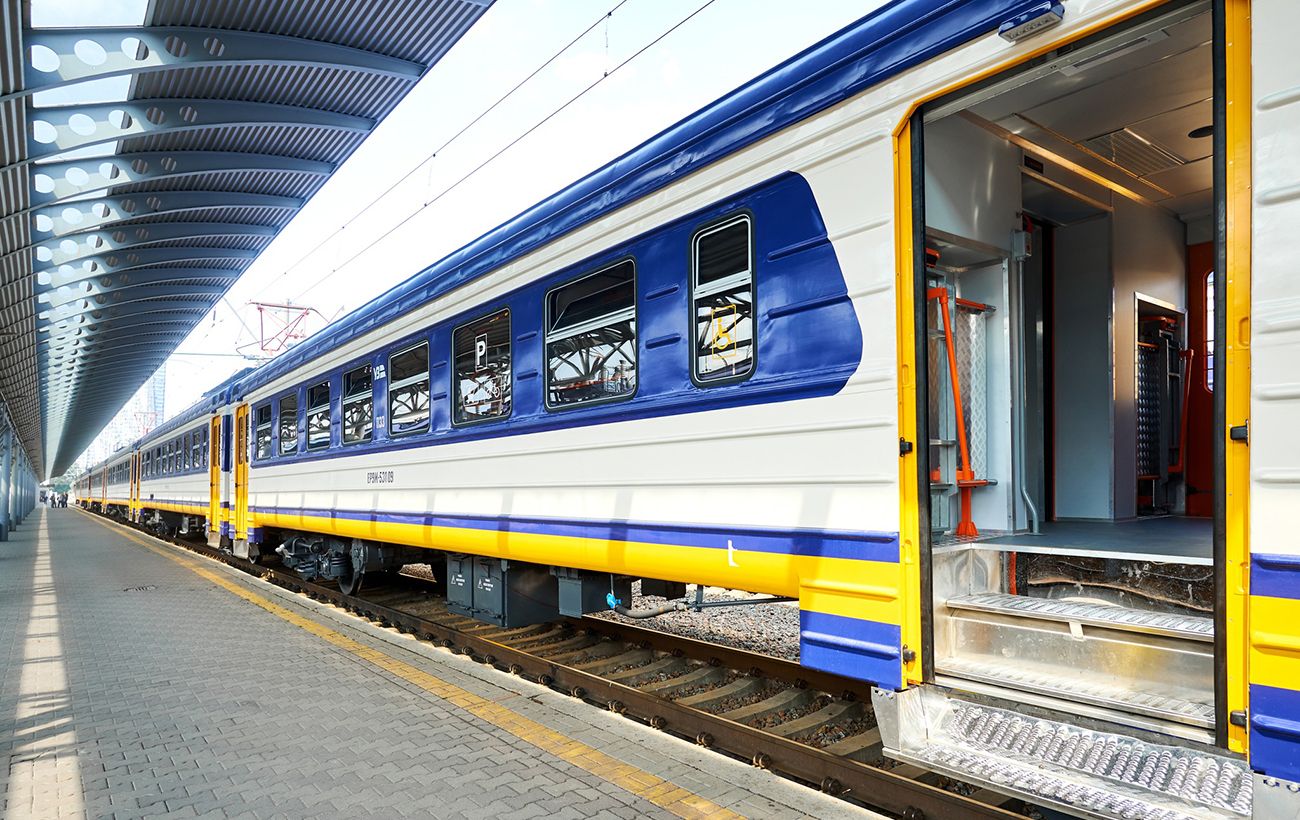 Зображення новини: Без поїздок до кас: "Укрзалізниця" запустила онлайн-продаж квитків для людей з інвалідністю