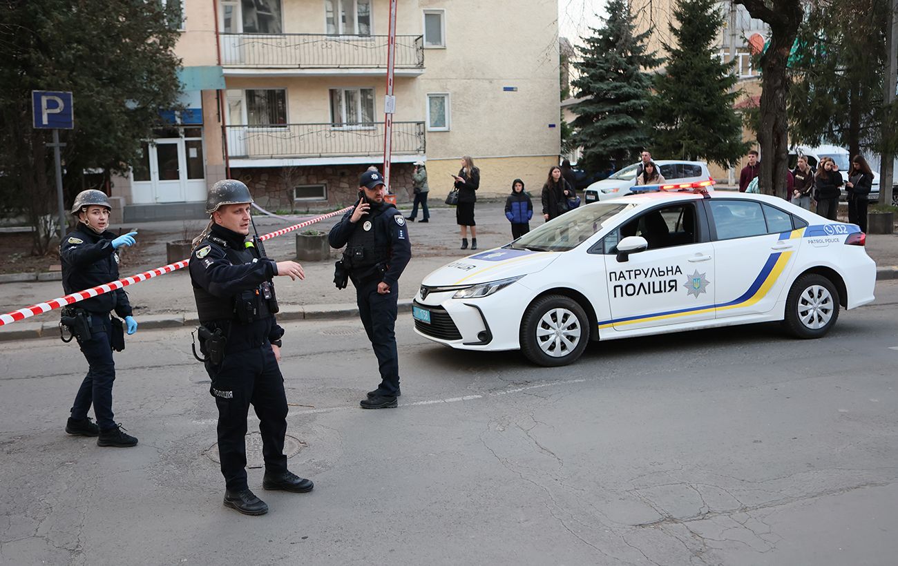 Зображення новини: Скандал з мобілізацією: в Одесі поліцейські зламали руку чоловіку в присутності ТЦК