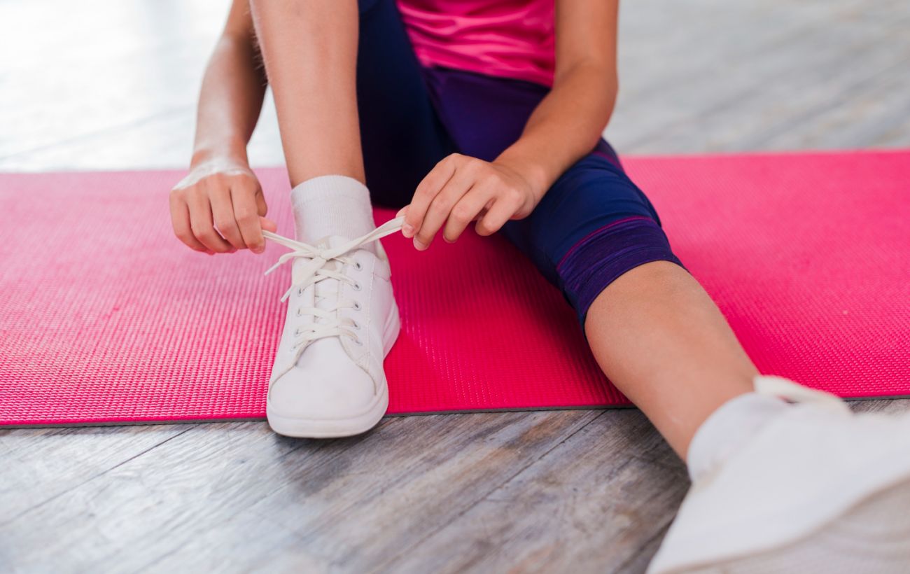 Зображення новини: Не витирайте взуття вологими серветками: причину мають знати усі