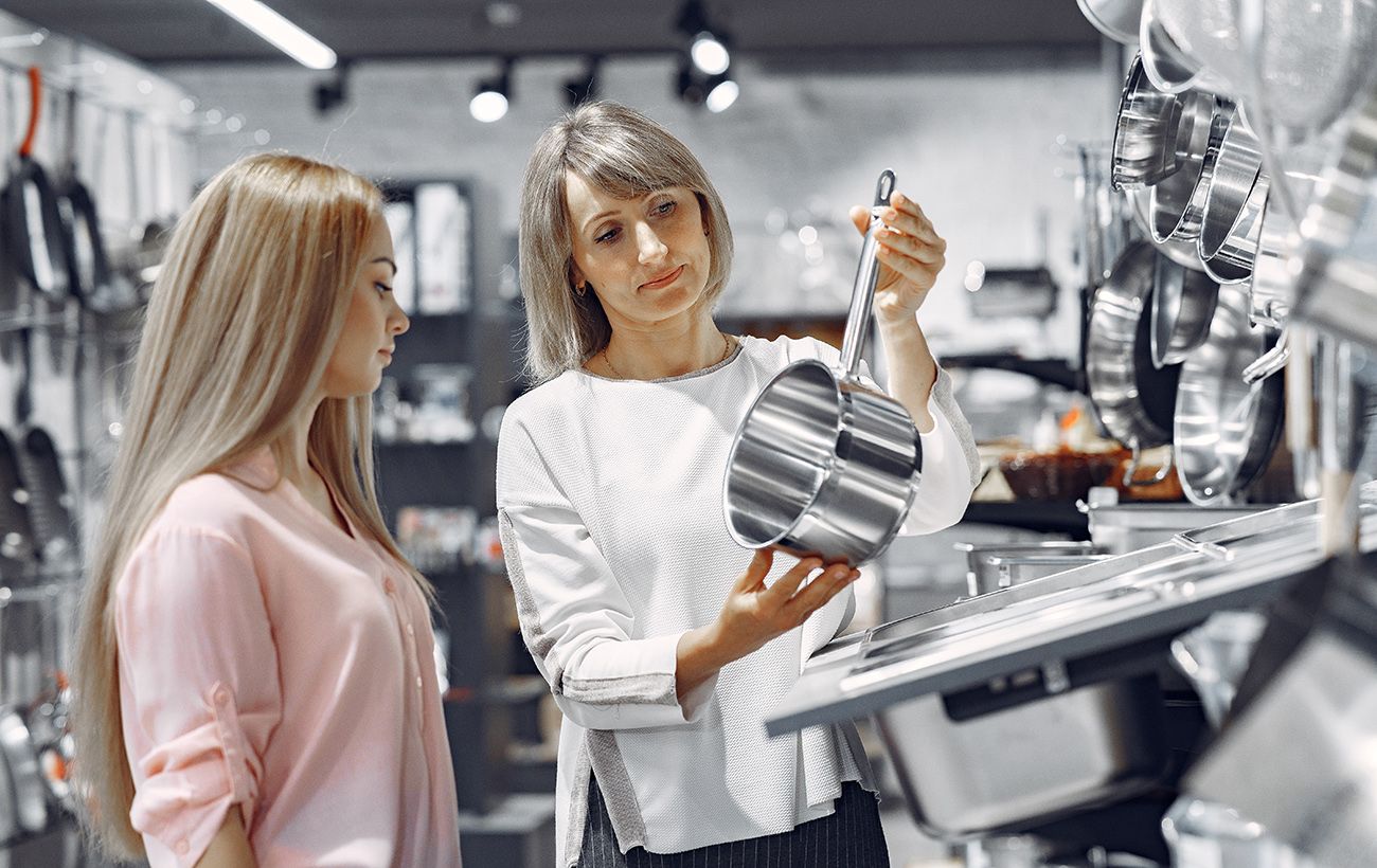 Зображення новини: Дешево, але шкідливо: 6 кухонних речей, які не варто купувати на секонд-хенді