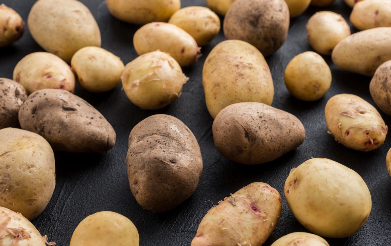 Зображення новини: Це має знати кожен: чи безпечно їсти пророщену картоплю