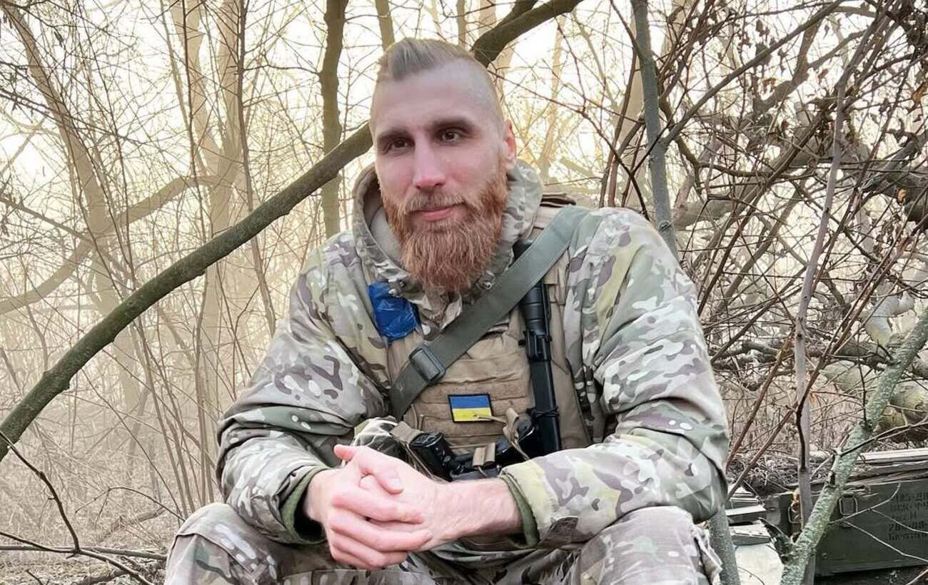 Зображення новини: "Знайомі усього три місяці": поет-військовий Вишебаба одружується вдруге (відео)