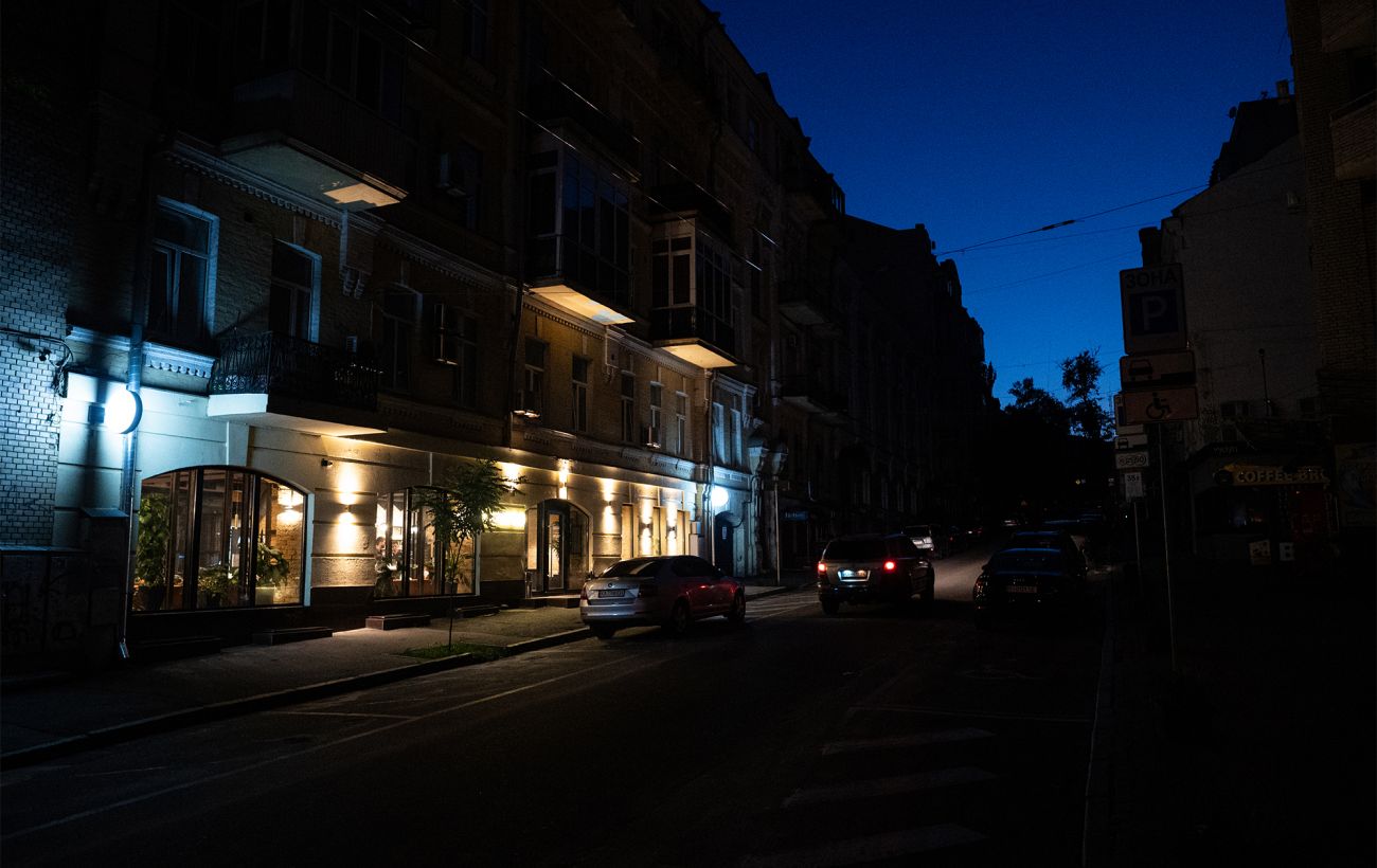 Зображення новини: Прикордоння поринуло в темряву: через удар РФ на Чернігівщині знеструмлено 340 000 осель