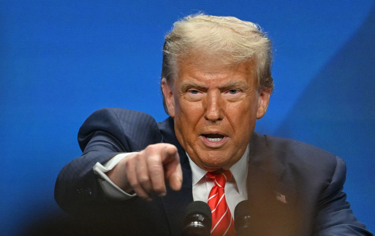 Зображення новини: План провалився: Трамп хотів озброїти іранців, щоб спровокувати нове повстання