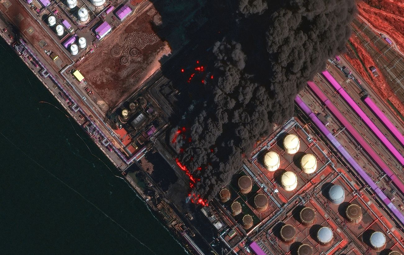 Зображення новини: Атаки на Усть-Лугу не припиняються: Генштаб підтвердив "свіжі прильоти" і розкрив наслідки