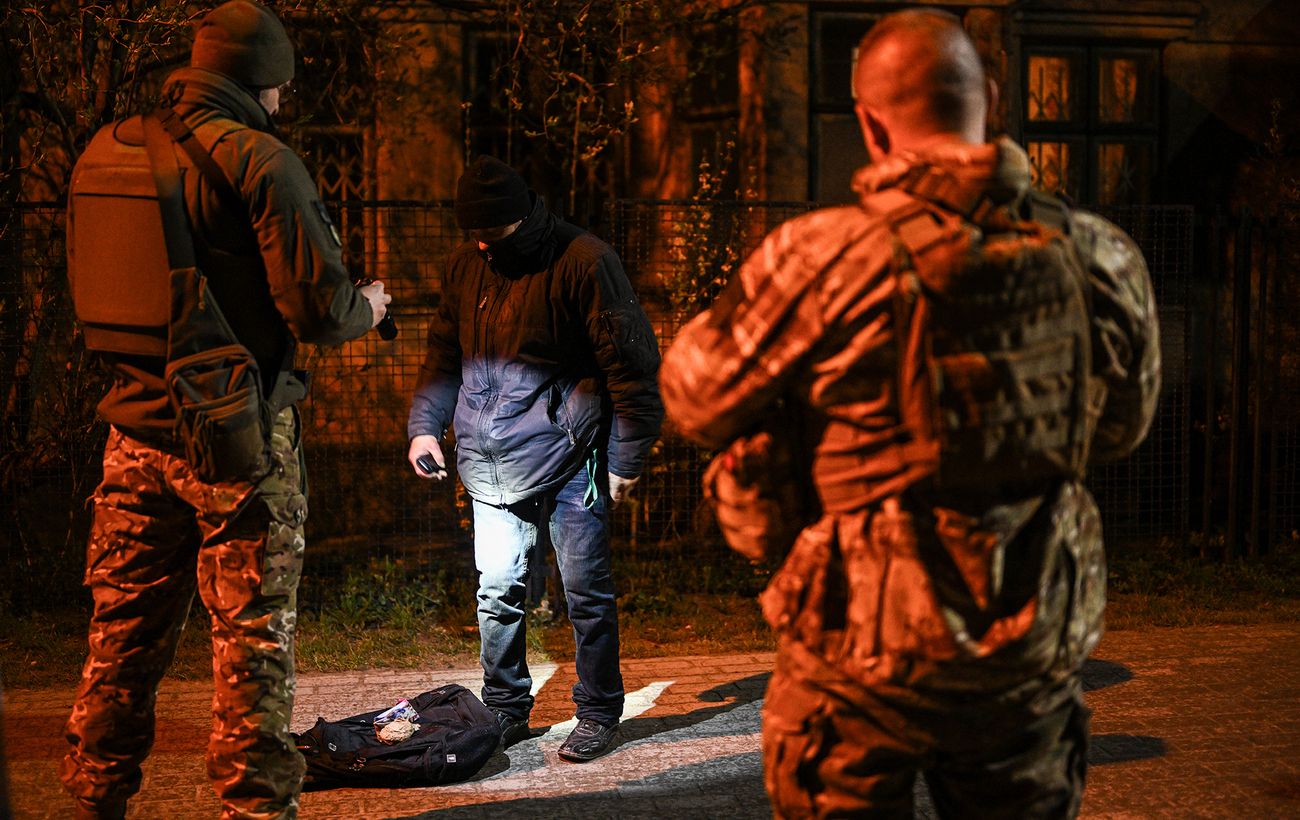 Зображення новини: Чи змінять комендантську годину у Києві на Великдень: пояснення поліції