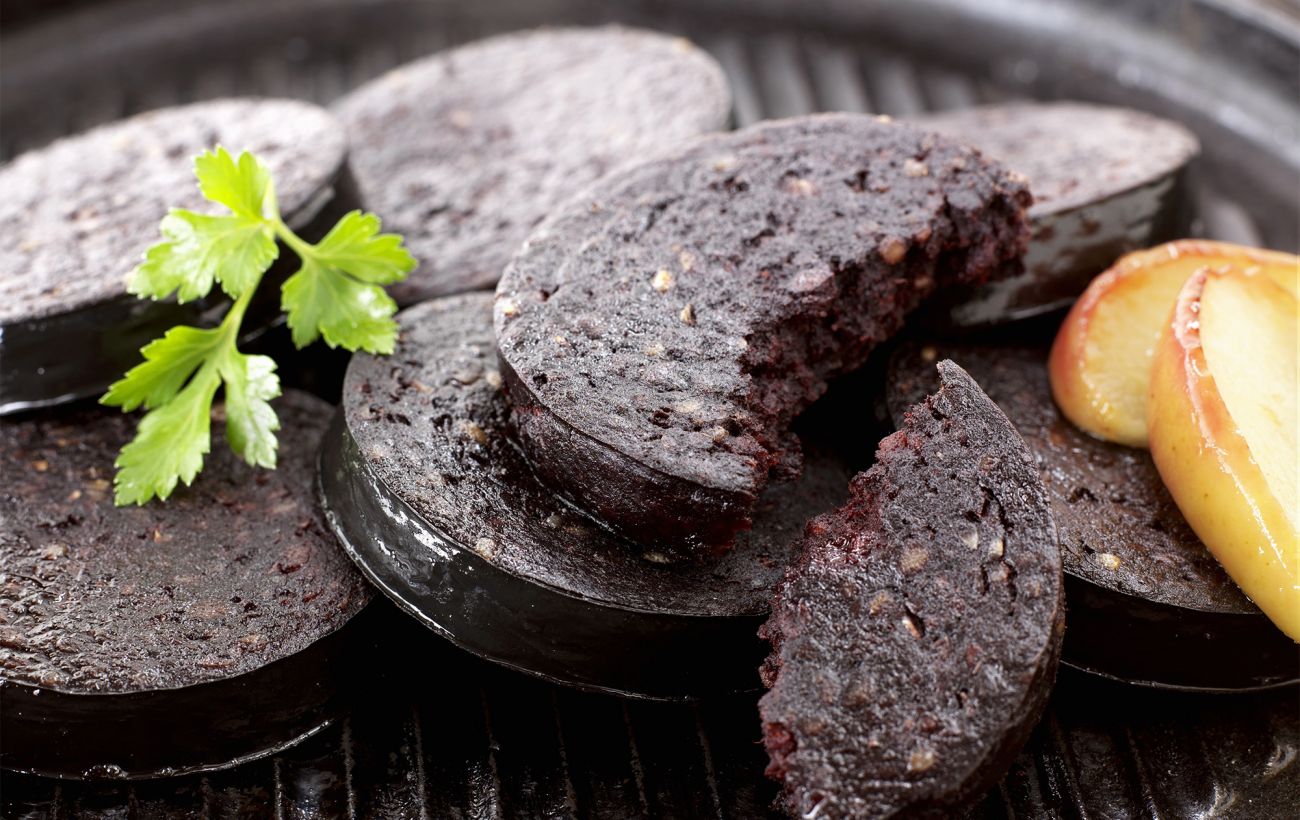 Зображення новини: Чи можна класти кров'янку у великодній кошик: важливий нюанс, який врятує від помилки