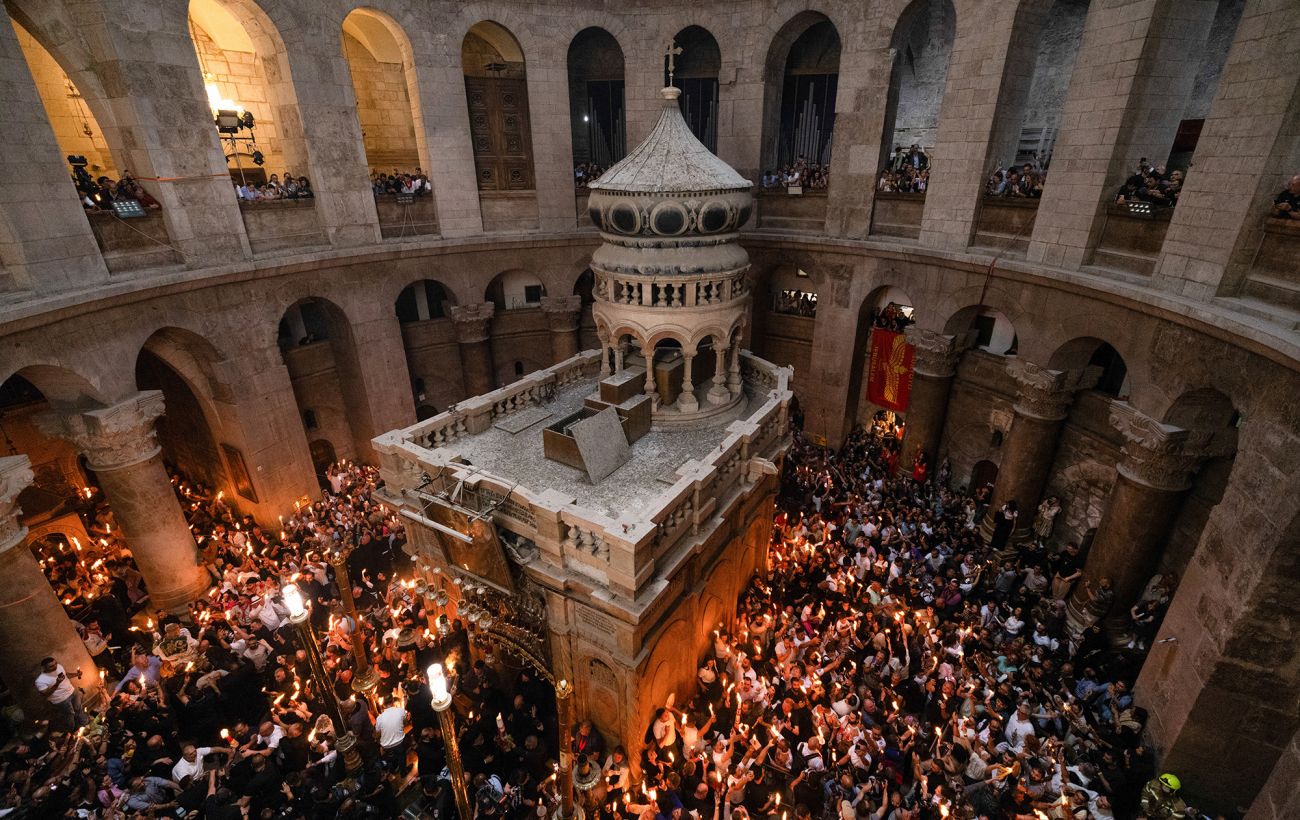 Зображення новини: У Єрусалимі зійшов Благодатний вогонь