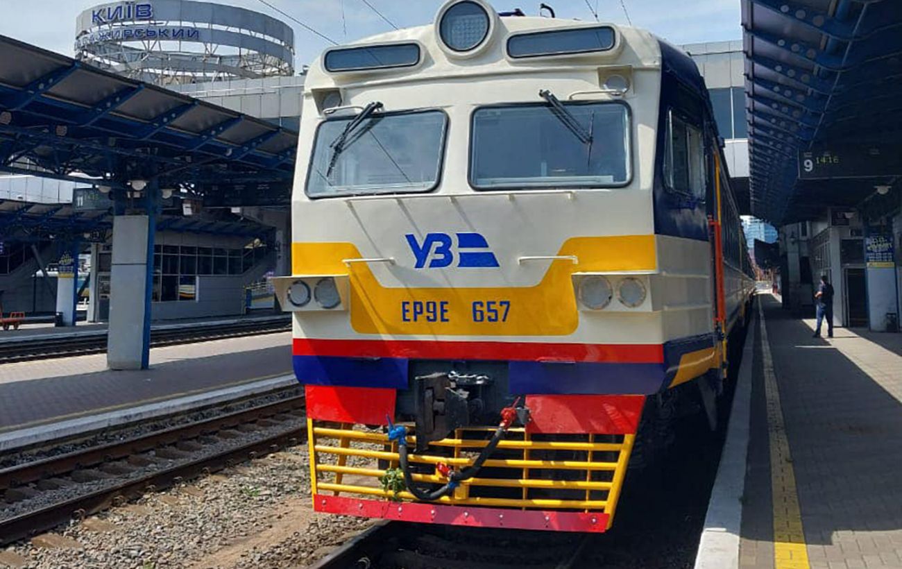 Зображення новини: Київська кільцева електричка змінює графік: які рейси і коли не поїдуть