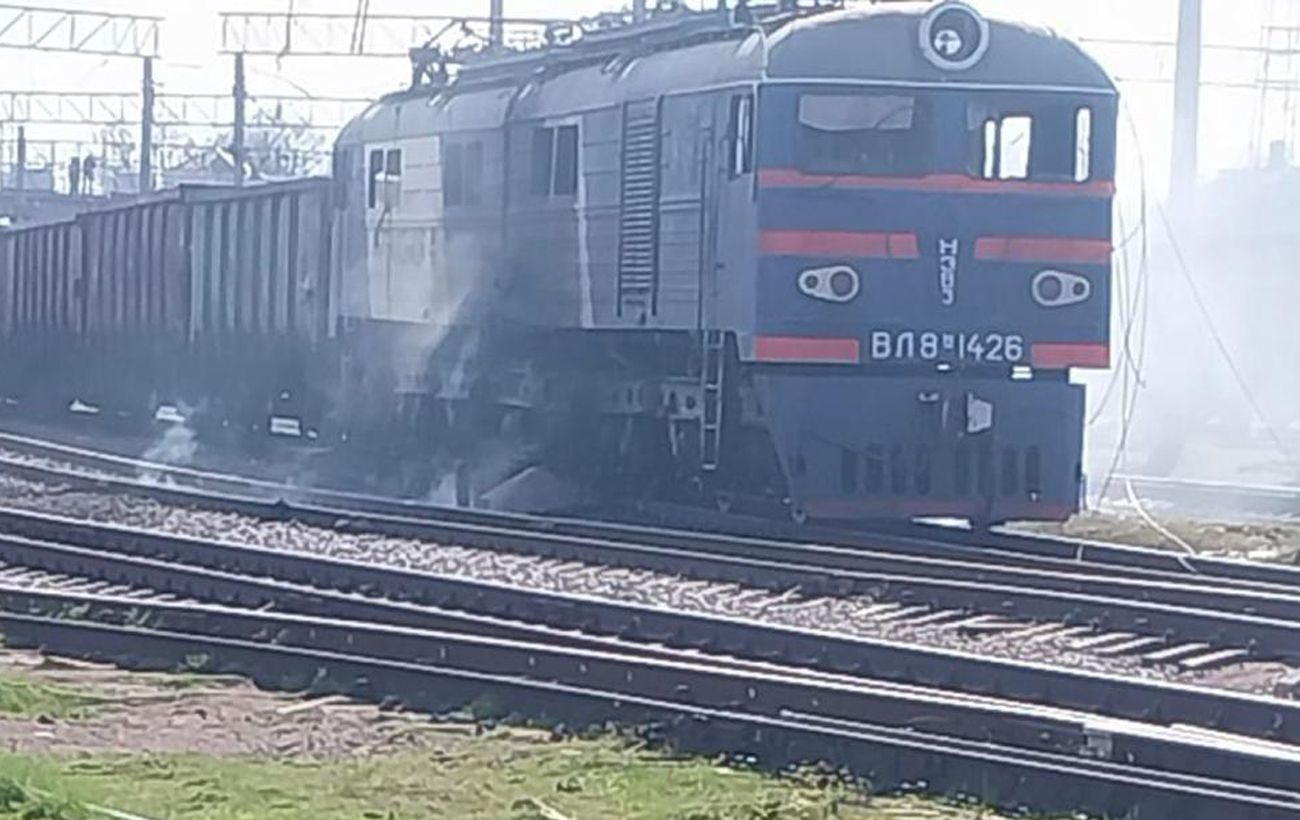 Зображення новини: Росія відновила удари по залізниці: евакуацію пасажирів провели на Дніпропетровщині
