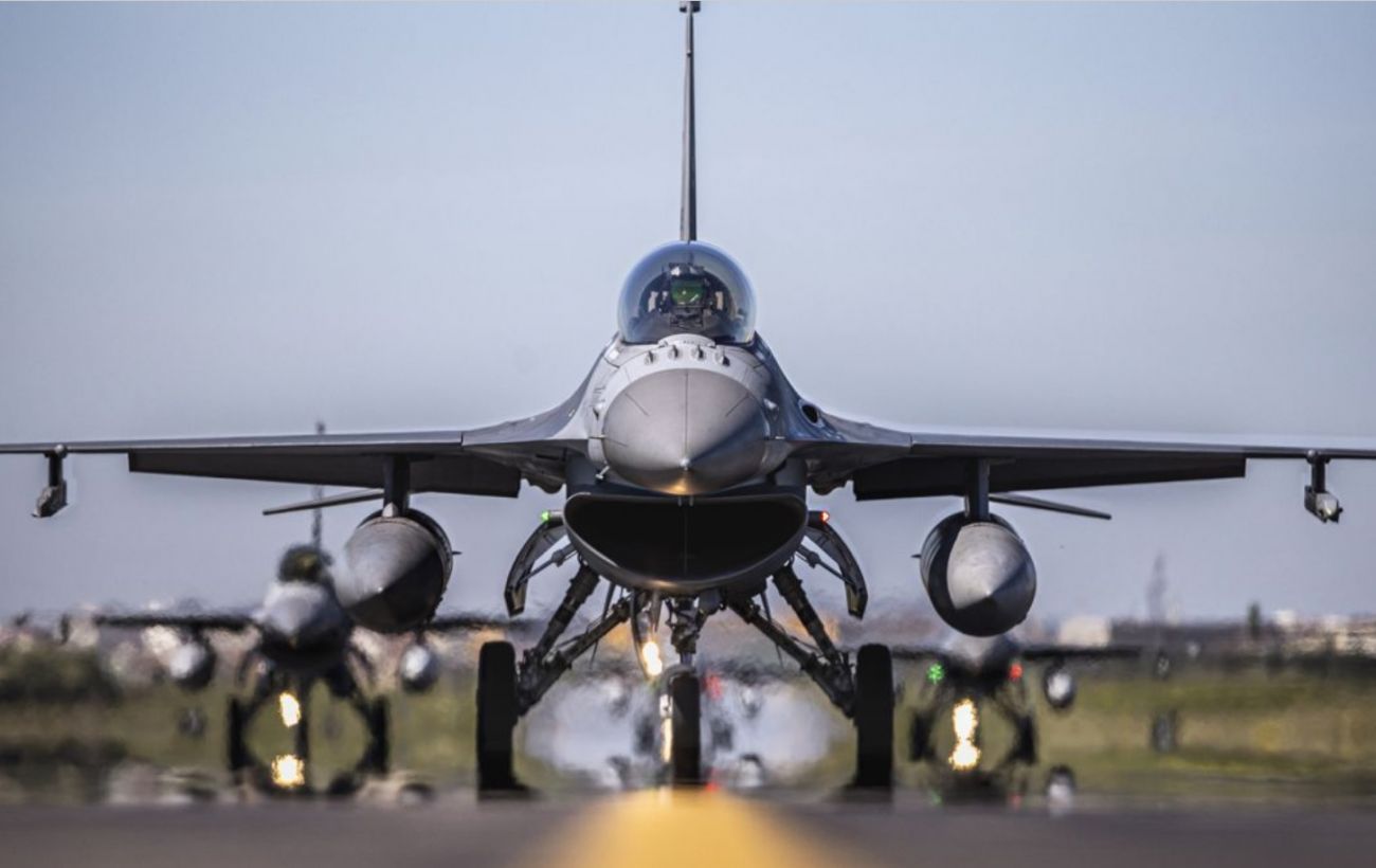 Зображення новини: Масована атака РФ по Україні частково паралізувала авіасполучення у Польщі: деталі