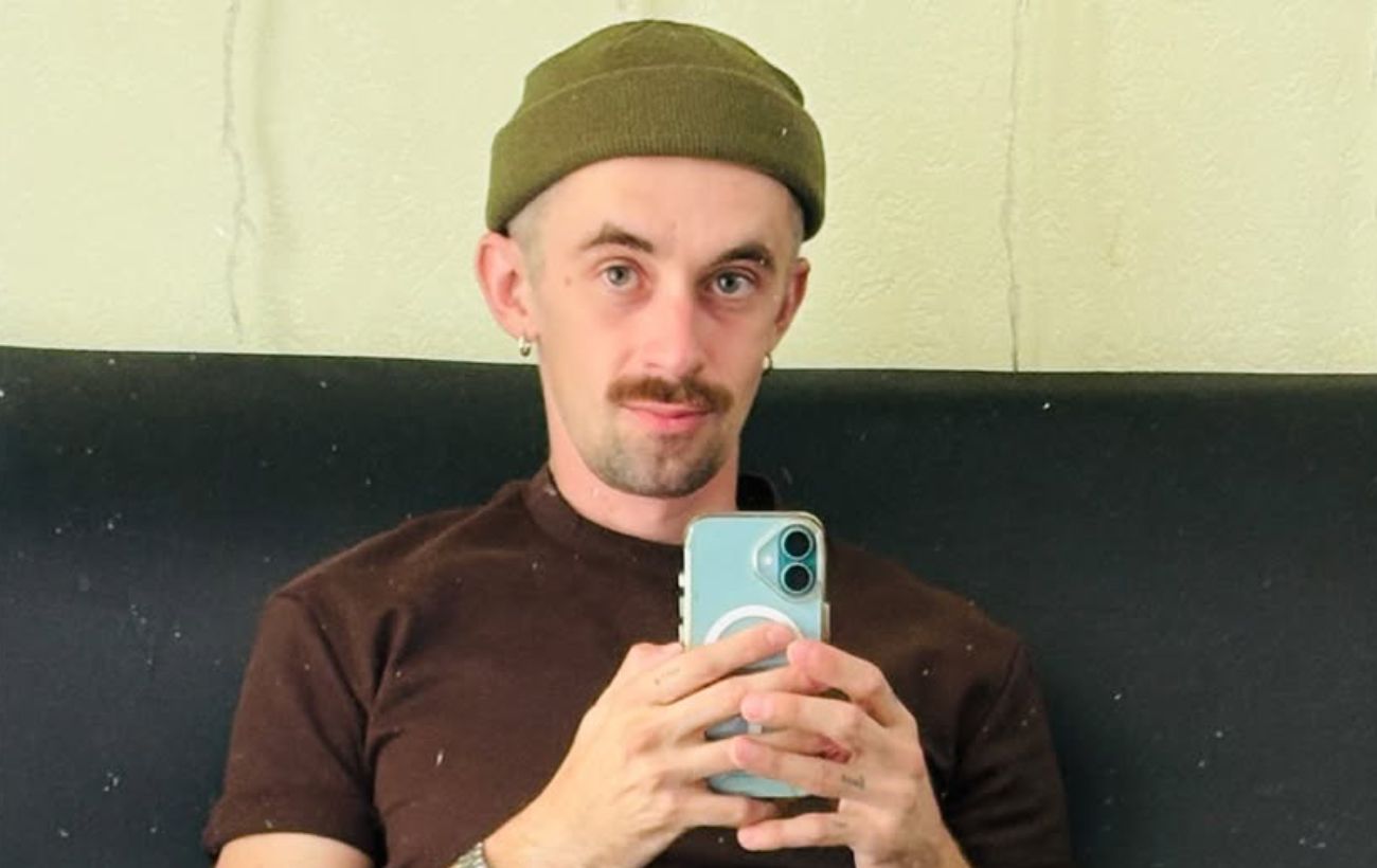 Зображення новини: Стендап-комік, який служив в ЗСУ, втік за кордон: його колега зробила гучну заяву