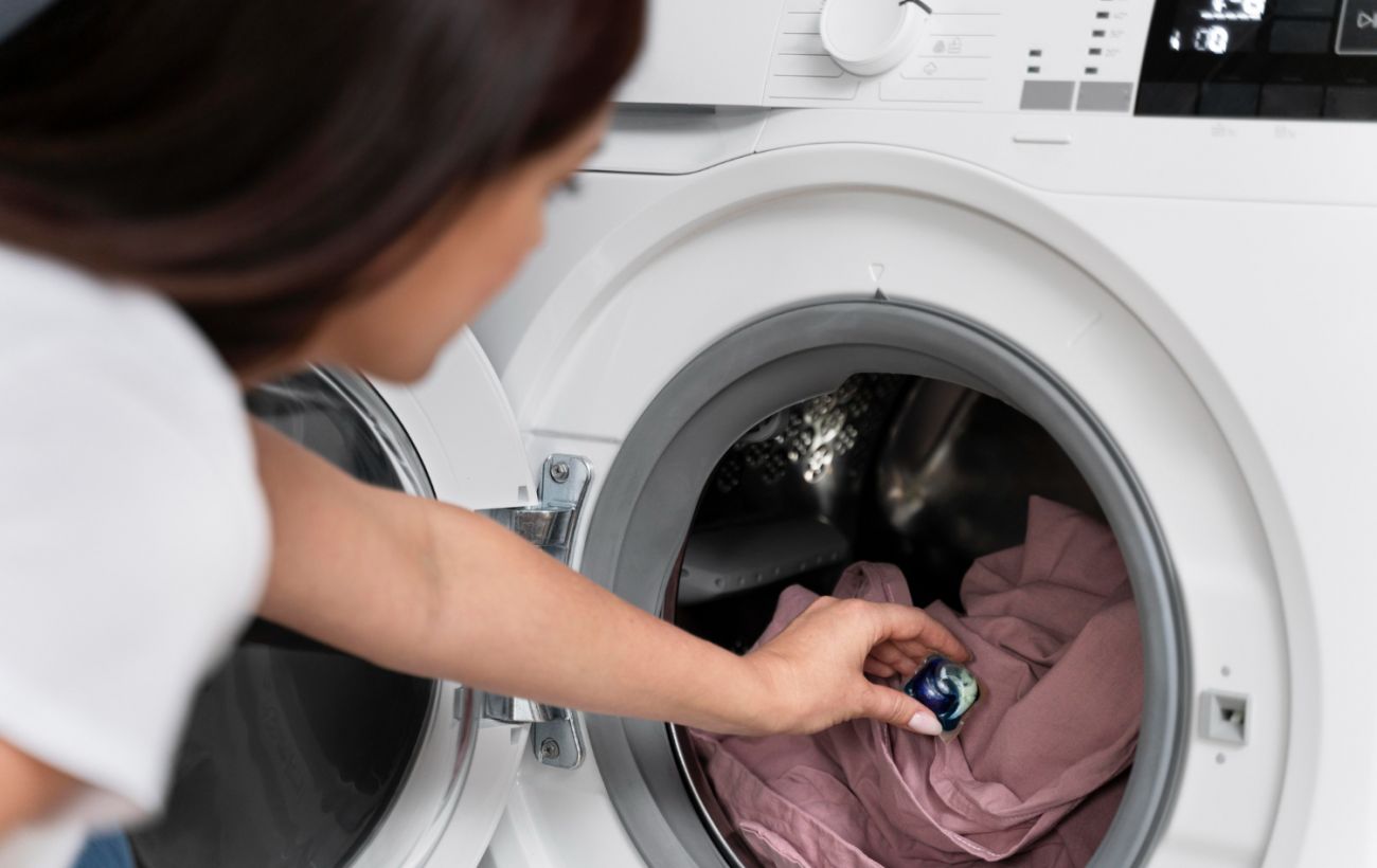 Зображення новини: Бруд і бактерії зникнуть: 4 речі, які слід прати у гарячій воді