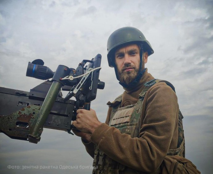 Зображення новини: Три ворожі безпілотники за ніч збив кулеметник з Вінниччини