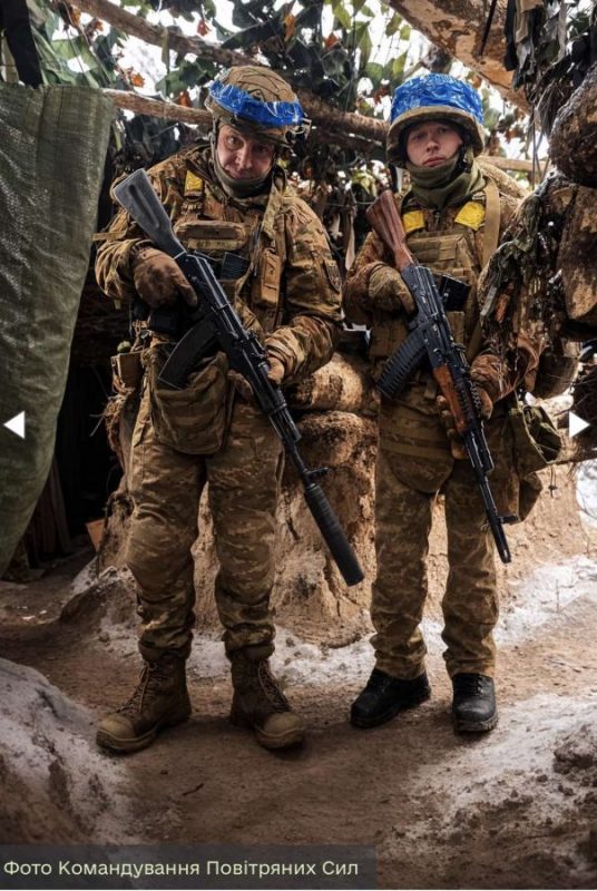 Зображення новини: Воїни батальйону «Материк» Повітряних Сил ЗСУ настільки впевнено відбивали штурм ворога, що примусили росіян здатися.