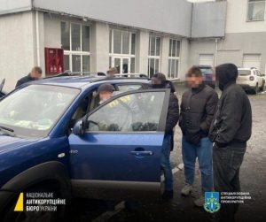 В Одесі викрили бізнесмена, який намагався дати хабар військовому командуванню