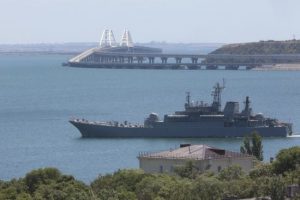 Окупанти настільки намагаються захистити Крим, що випадково засліпили супутники: фото