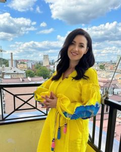 Соломія Вітвіцька зізналася, скільки витрачає на місяць і на які гроші живе