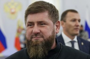 Дзвіночок для Кремля: Кадиров звільнятиме чиновників, діти яких не розмовляють чеченською